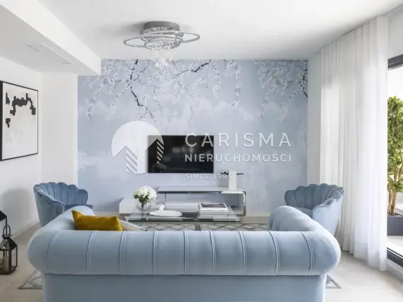 Nowoczesny penthouse z widokiem na morze blisko plaży 2