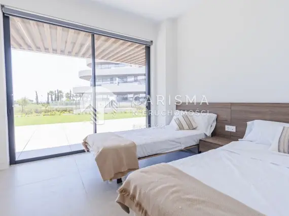 (23) Luksusowy apartament w prestiżowym kompleksie tuż przy plaży