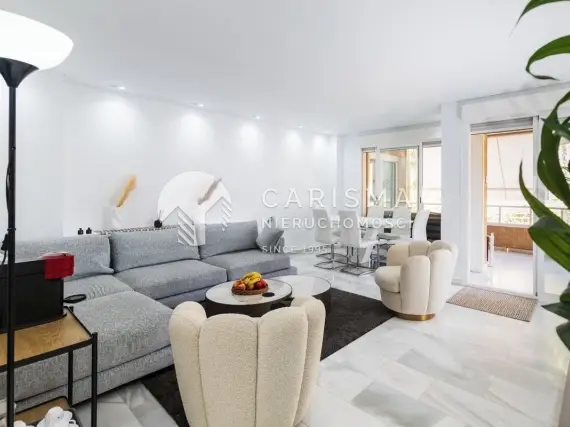Niedawno odnowiony apartament w pierwszej linii plaży 2