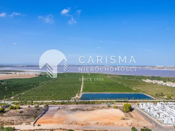 (60) Nowe i nowoczesne apartamenty w budowie z widokiem na lagunę w Torrevieja